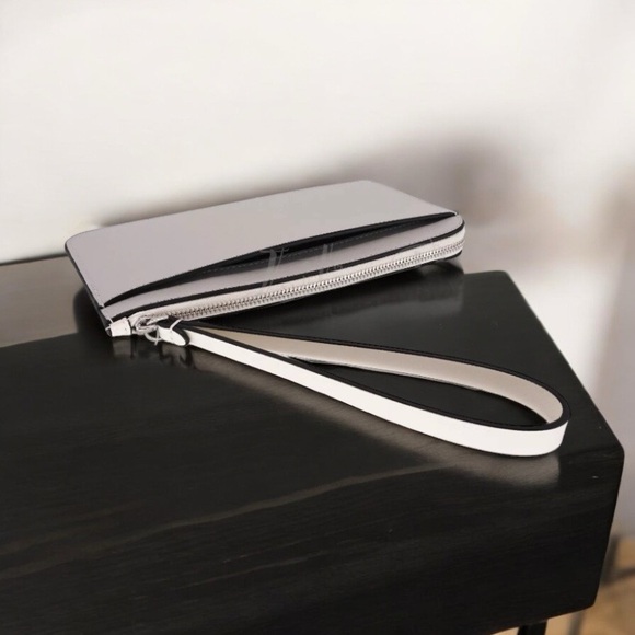 Kate Spade NWT Lucy Colorblock Medium L-Zip Wristlet (Platinum Grey) - Picture 4 of 5